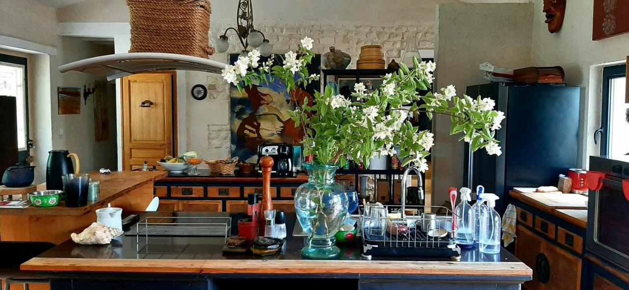 Créon Aux Tuileries Nord B&B المظهر الخارجي الصورة